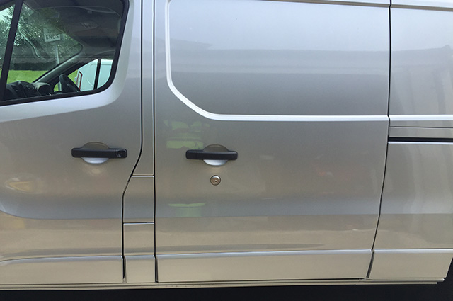 Nissan Primastar 2014 Slamlock